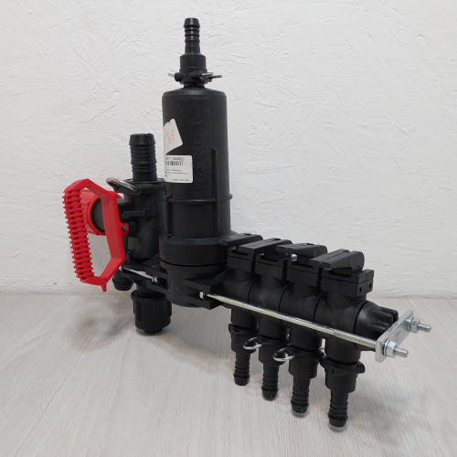 Распределитель опрыскивателя AgroPlast (4-секционный)