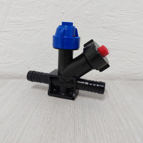 Форсунка 08 опрыскивателя проходная с боковым отсекателем 0-100/08