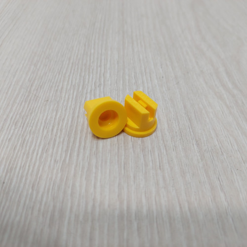 Распылитель щелевой для опрыскивателя универсальный 110/02 желтый (распылительная насадка)