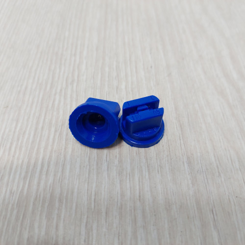 Распылитель щелевой для опрыскивателя универсальный 110/03 синий