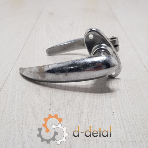 Ручка двери МТЗ МК, ЮМЗ внутренняя хром (старого образца)