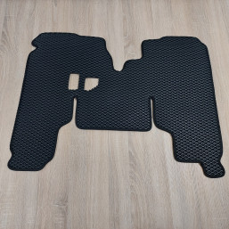 Коврик ЕВА МТЗ МК (с ухом) черный (ромб) в ассортименте