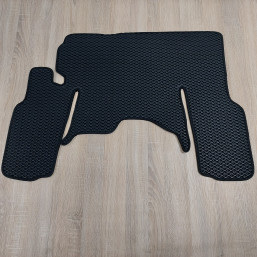 Коврик ЕВА МТЗ УК черный (ромб) в ассортименте (под задской вариант, рычаг КПП справа)