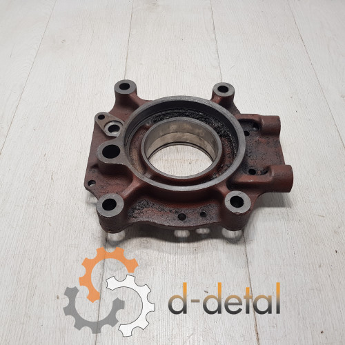 Крышка ВОМ задняя МТЗ нового образца (большое отверстие d = 110)