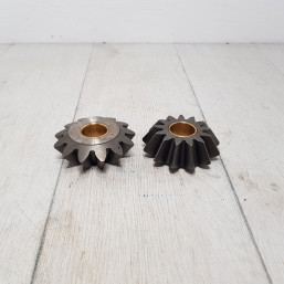 Сателлит с втулкой заднего моста ЮМЗ (Польща)