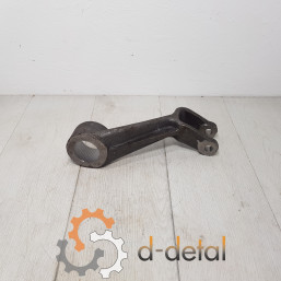 Рычаг вала поворотного ЮМЗ правый задней навески Рычаг вала поворотного ЮМЗ правый задней навески