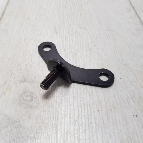 Кронштейн опорный МТЗ кожуха карданного вала ПВ