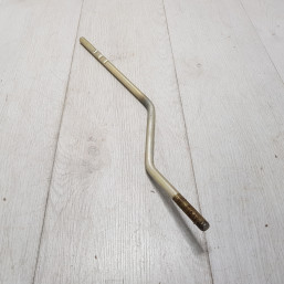 Тяга включения переднего моста МТЗ (УК кабина) Тяга включения переднего моста МТЗ (УК кабина)