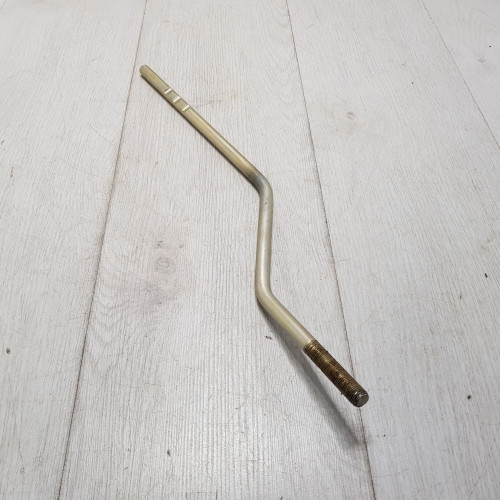 Тяга включения переднего моста МТЗ (УК кабина)