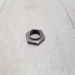 Гайка оси МТЗ-82 раздаточной коробки ПВМ Гайка оси МТЗ-82 раздаточной коробки ПВМ