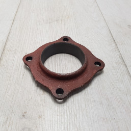 Корпус подшипника раздаточной коробки МТЗ Корпус подшипника раздаточной коробки МТЗ