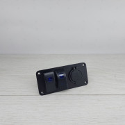 Панель с двумя переключателями и USB-зарядкой
