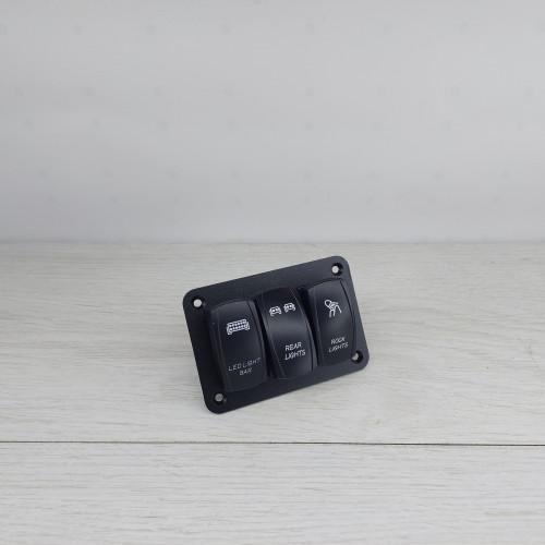 Панель переключателей на 3 клавиши с подсветкой