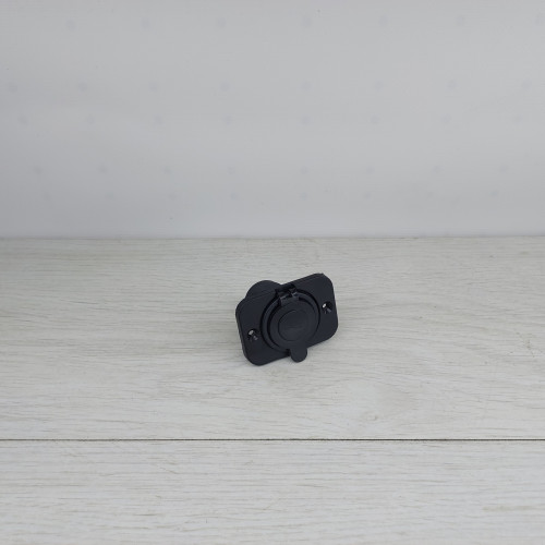 Автомобильная зарядка USB