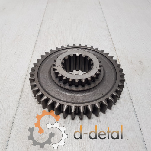 Шестерня привода передних колес Т-40 (z = 40, z = 24, m = 4)