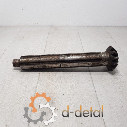 Вал вторичный КПП Т-40 