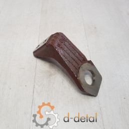 Кронштейн кабины передний левый МТЗ УК нижний (5 отверстий) Кронштейн кабины передний левый МТЗ УК нижний (5 отверстий)