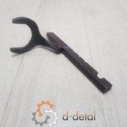 Вилка 4 и 5 передачи КПП МТЗ (пр-во МТЗ) Вилка 4 и 5 передачи КПП МТЗ (пр-во МТЗ)