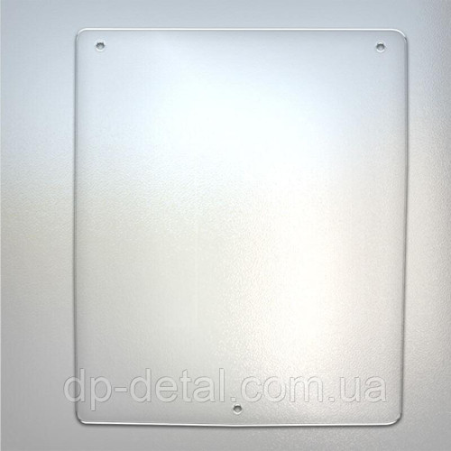 Стекло боковое МТЗ УК безрамочное (3 отверстия) 868х749 нового образца