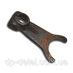 Вилка 2 передачи КПП Т-25 старого образца Вилка 2 передачи КПП Т-25 старого образца