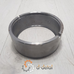 Стакан заднего подшипника КПП трактора ЮМЗ Стакан заднего подшипника КПП трактора ЮМЗ