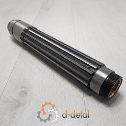 Вал промежуточный КПП (левая резьба) трактора ЮМЗ со втулкой Вал промежуточный КПП (левая резьба) трактора ЮМЗ со втулкой