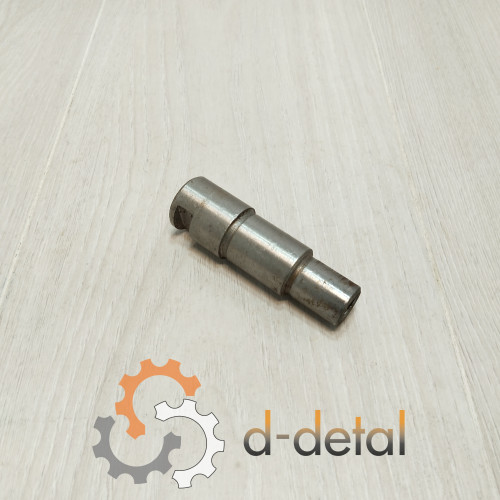 Ось шестерни промежуточной привода ВОМ МТЗ (2-х ступенчатая)