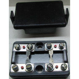 Блок предохранителей МТЗ, ЛАЗ (старого образца) 60+60А, 12-24В, 2 отверстия