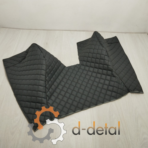 Обшивка постамента ЮМЗ-6 АКЛ ручник на крыле (после 1992 года) черный ромб черная нить