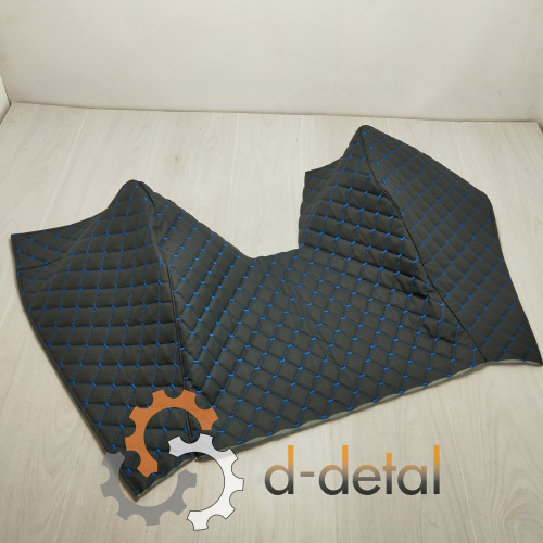 Обшивка постамента ЮМЗ-6 АКЛ ручник на крыле (после 1992 года) черный ромб синяя нить