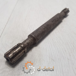 Валик масляного насоса ЮМЗ Д-65 Валик масляного насоса ЮМЗ Д-65