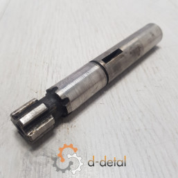 Валик ведущий масляного насоса ЮМЗ Д-65 Валик ведущий масляного насоса ЮМЗ Д-65