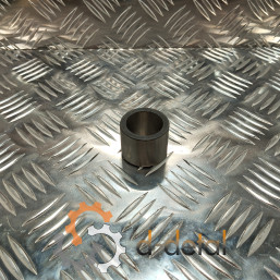 Втулка первичного вала Т-25