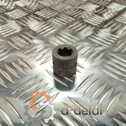 Втулка валика привода НШ-10 Т-25