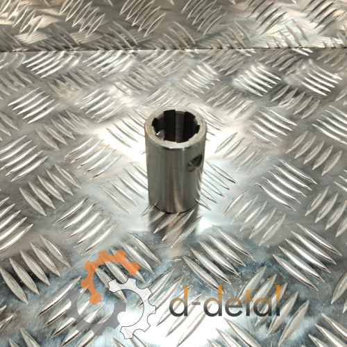 Втулка ВОМ Т-25 вала промежуточного