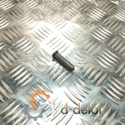 Заклепка тормозного барабана Т-40