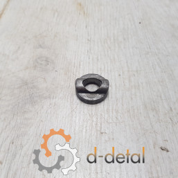 Сухарь рычага отжимного Т40