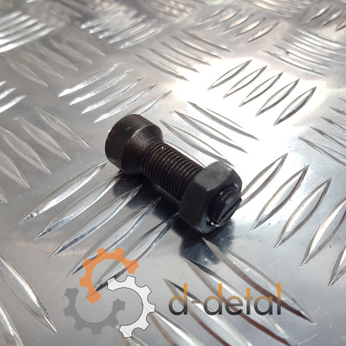 Винт коромысла Т-40