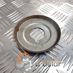 Маслоотражатель коленвала Т-40 передний