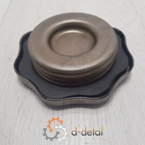 Крышка бака топливного ЮМЗ